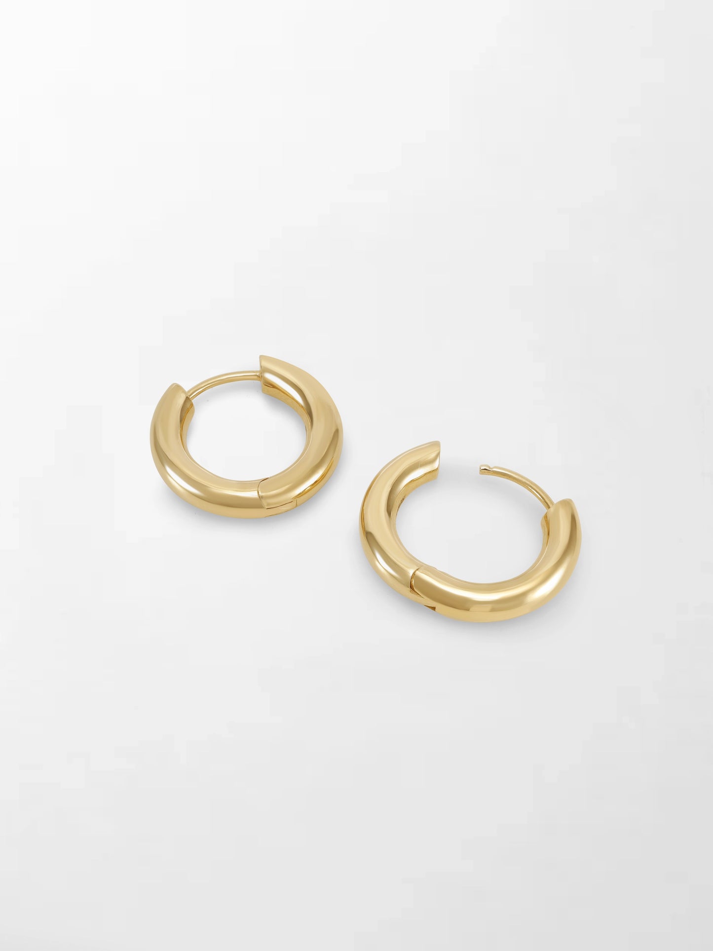 Classic Gold Hoop