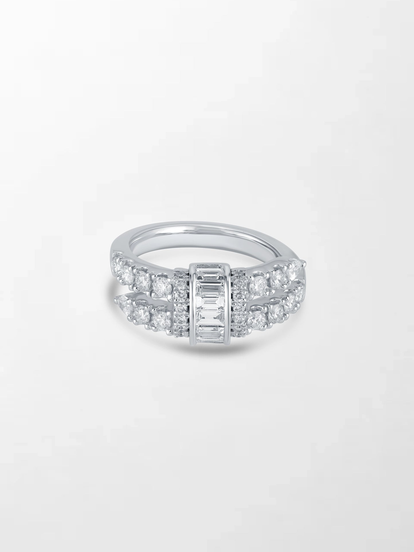 Baguette Clasp Ring