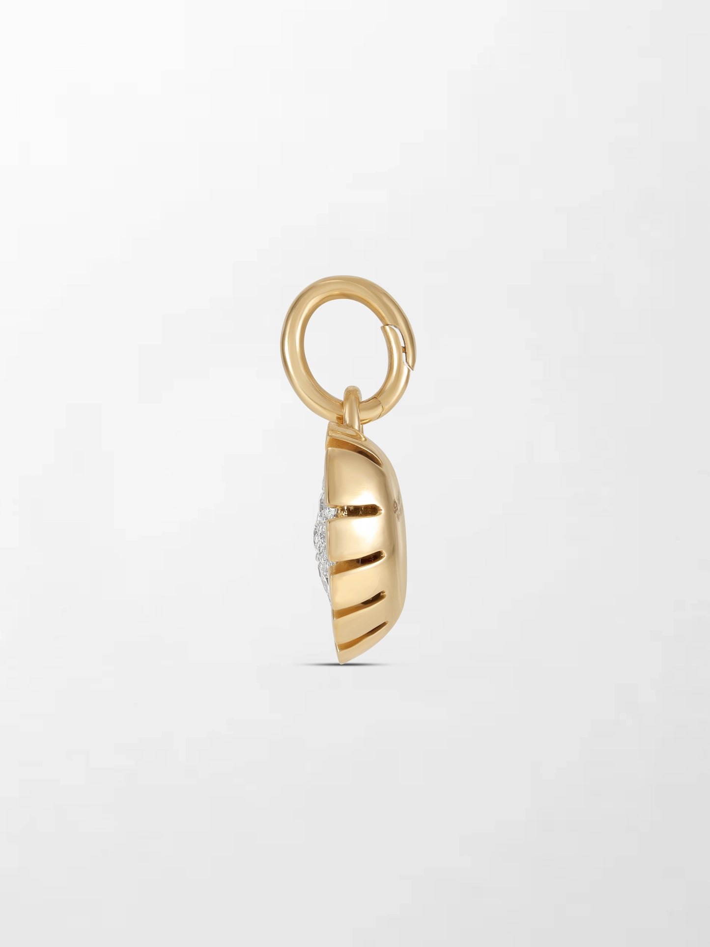 Split Bezel Heartlight Pendant