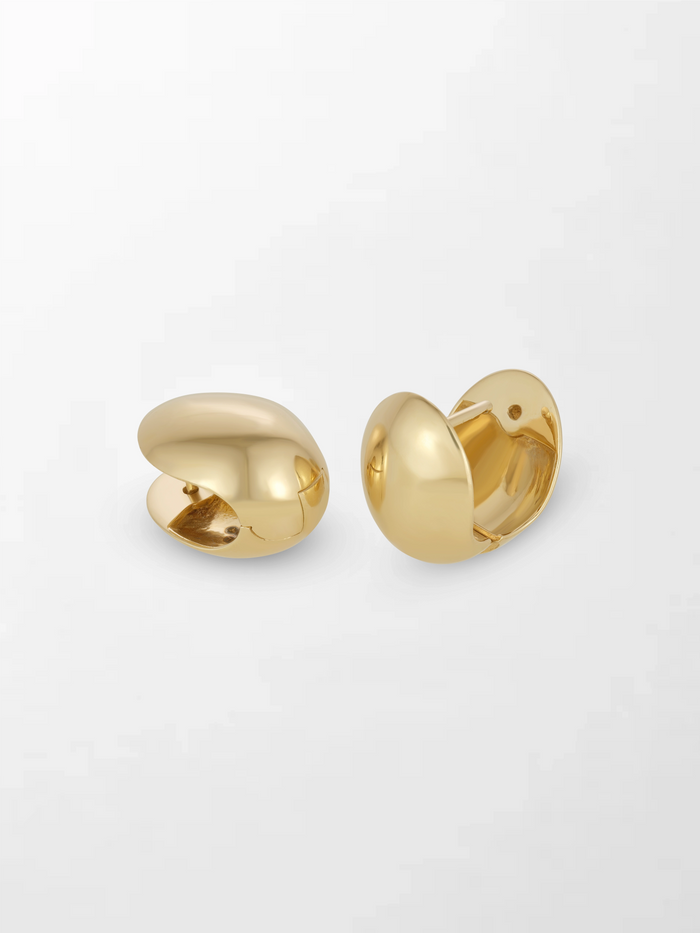 Curve Huggies 18K