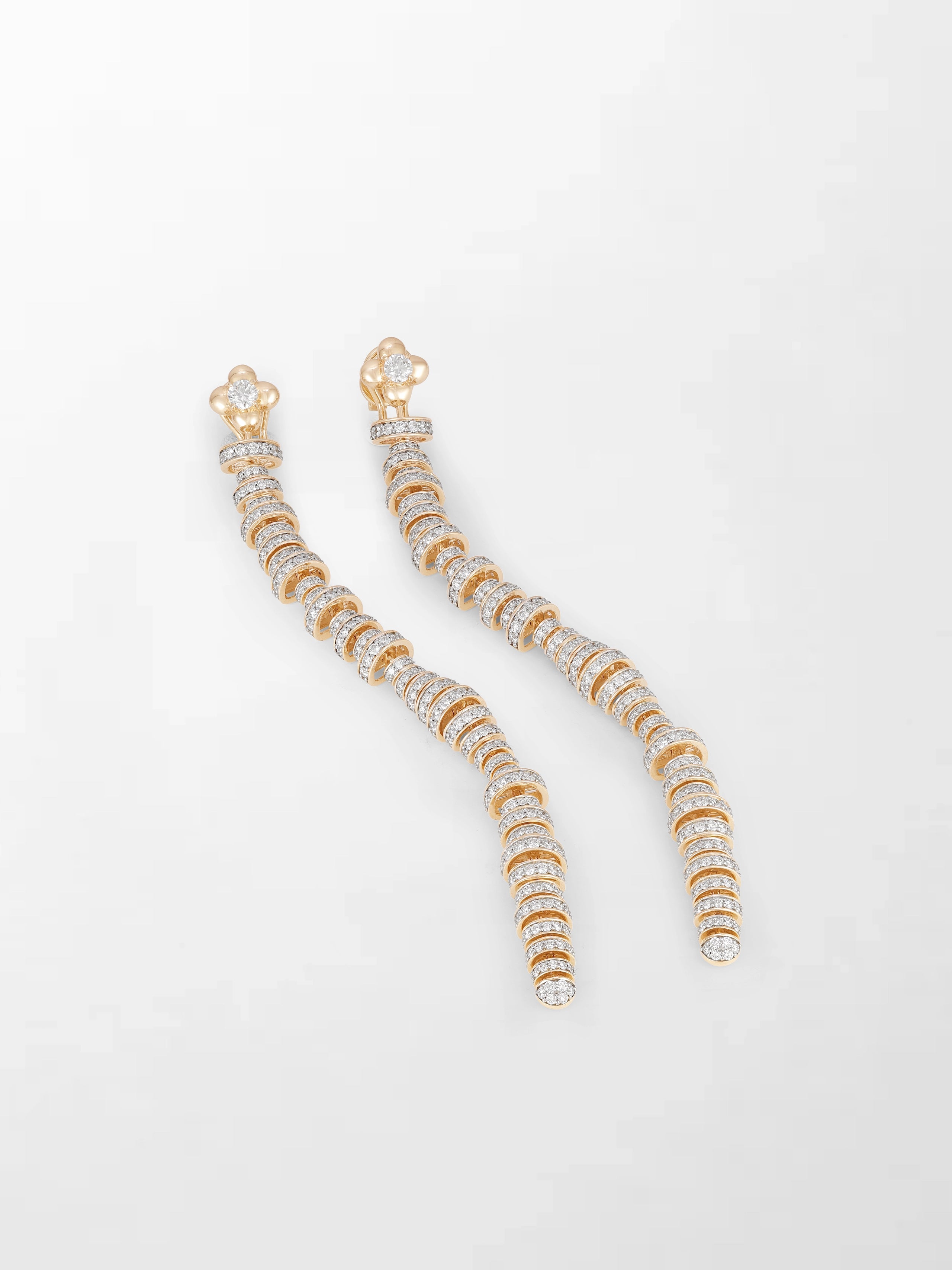 Floret Elongé Roundelle Earring