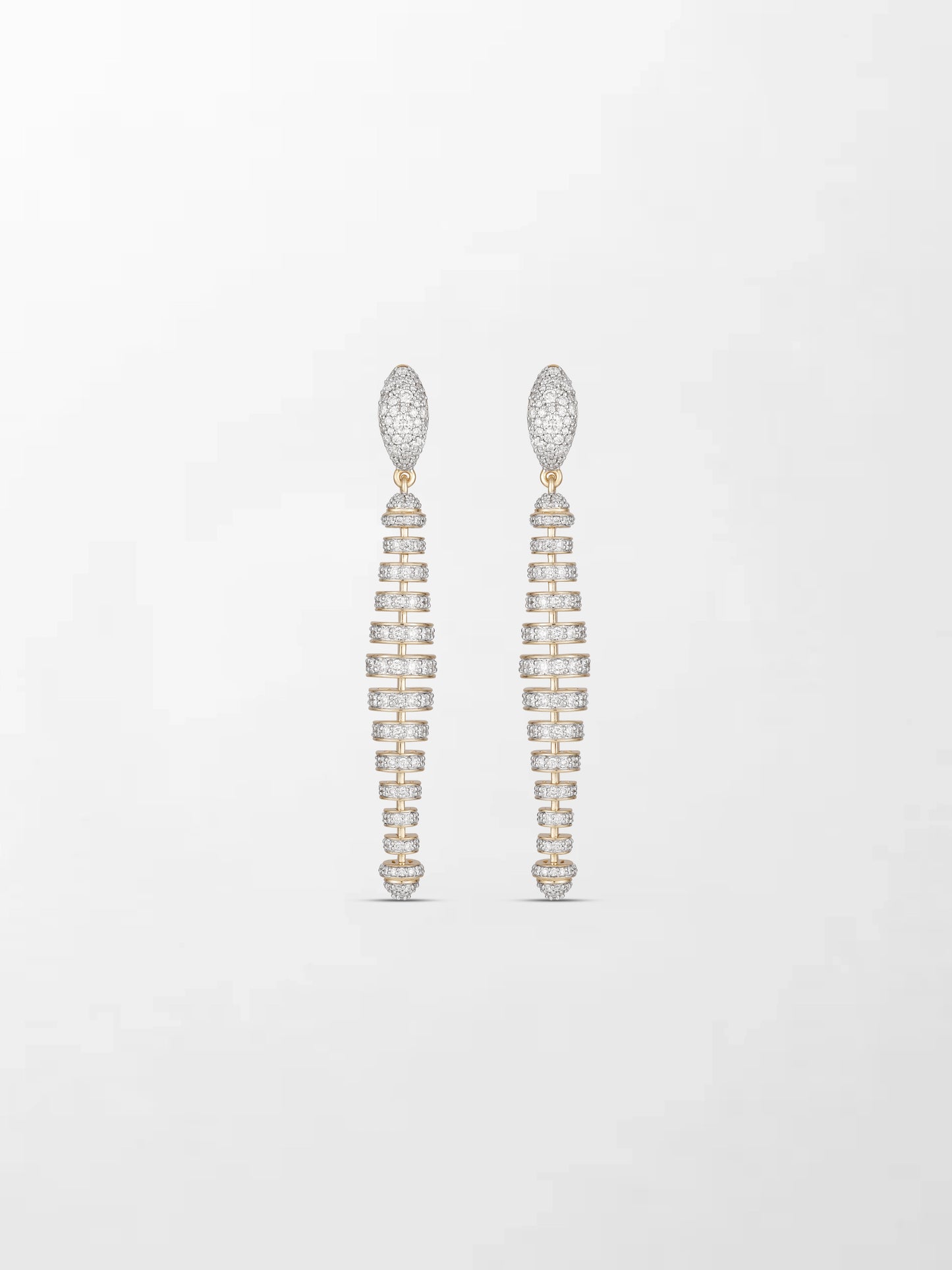 Diamond Huggie Elongé Roundelle Earrings