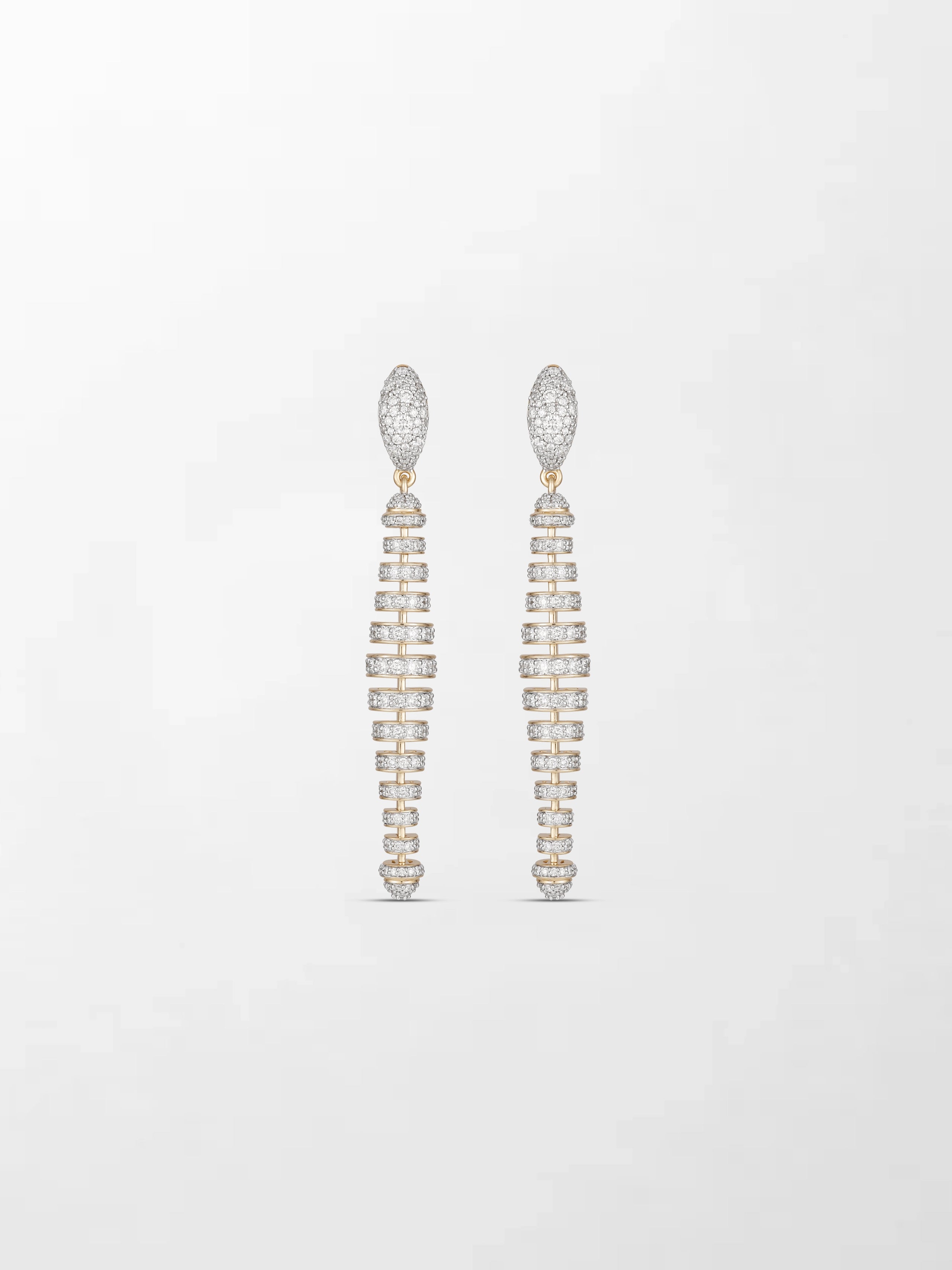 Diamond Huggie Elongé Roundelle Earrings