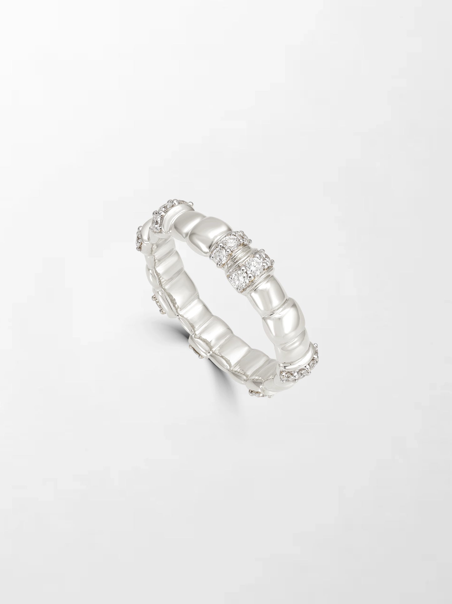 Sleek Snow Grooved Band
