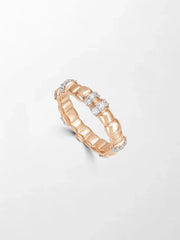 Sleek Rose Grooved Band