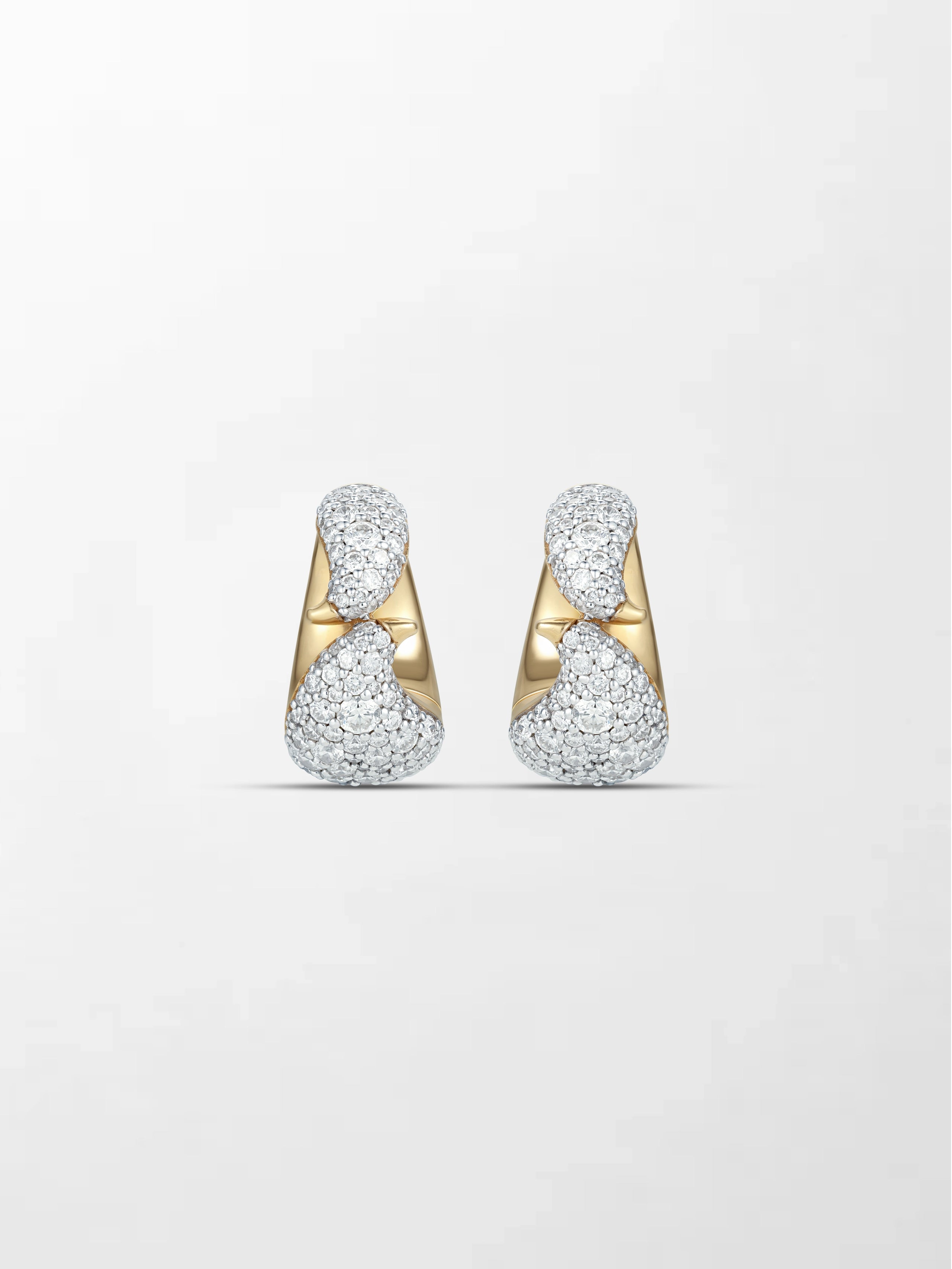 Snow Pavé Diamond Flick Earring