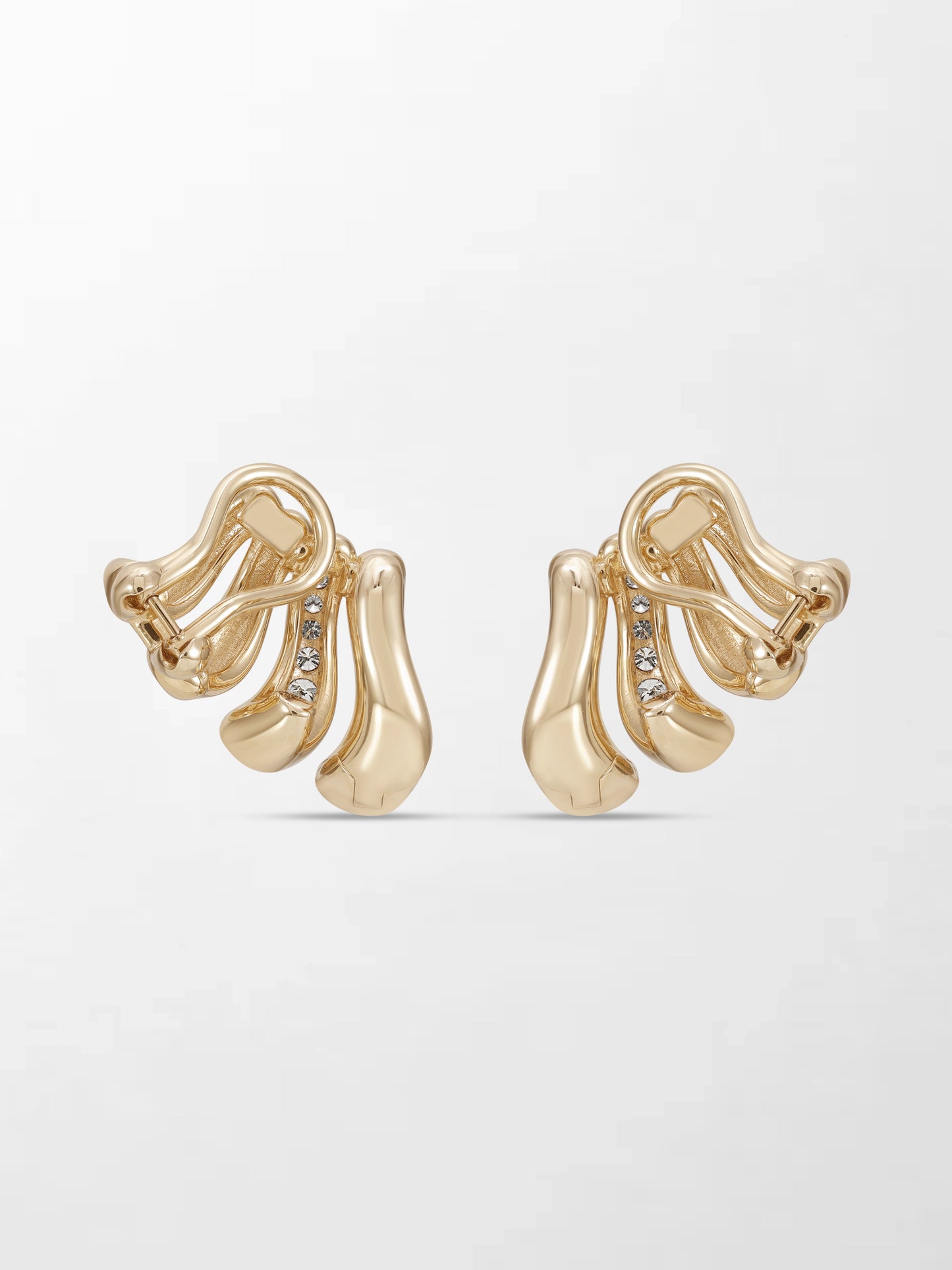 Wave Claw Earring