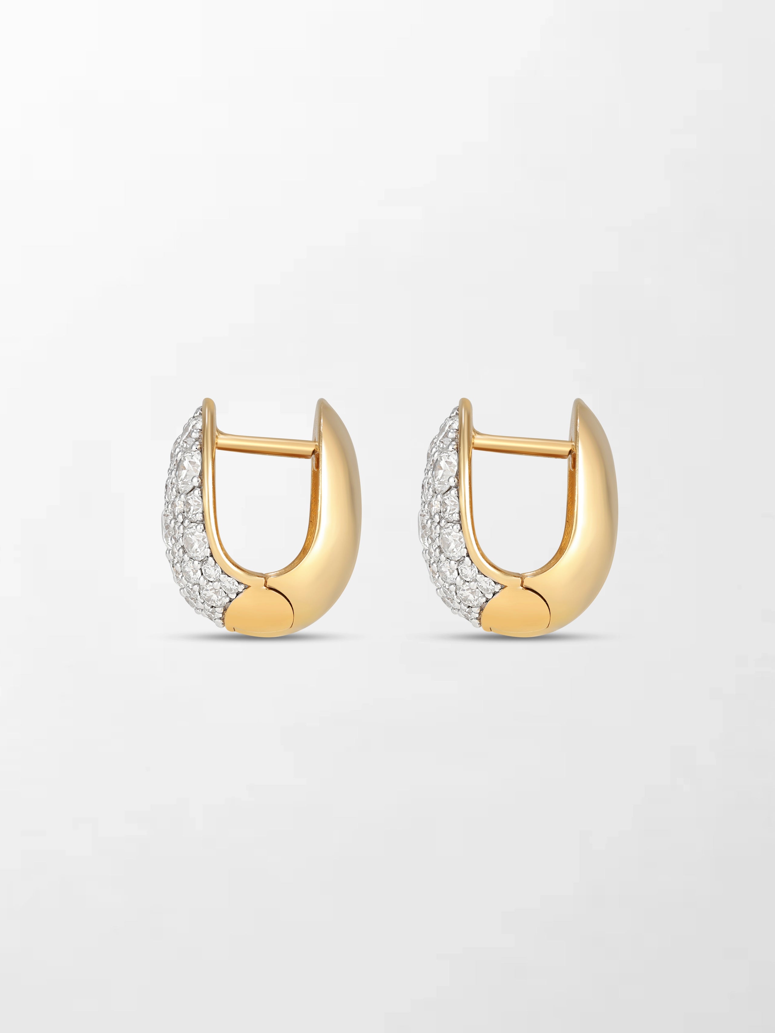 Diamond Curve Huggies