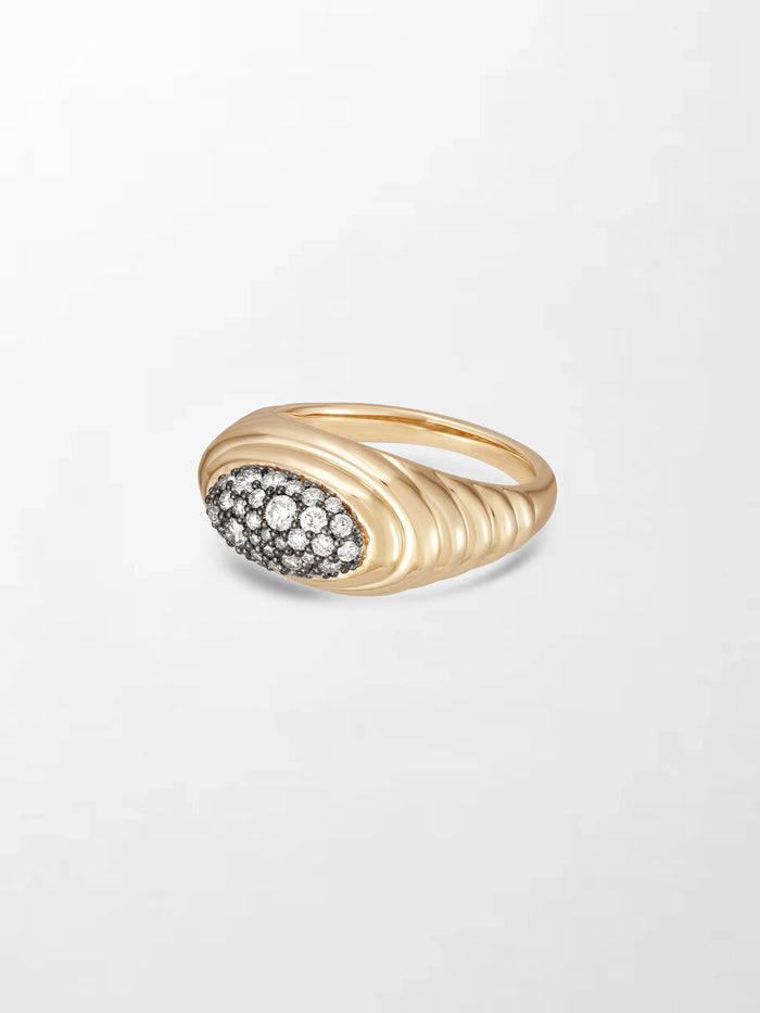 Pavé Rise Pinky Ring