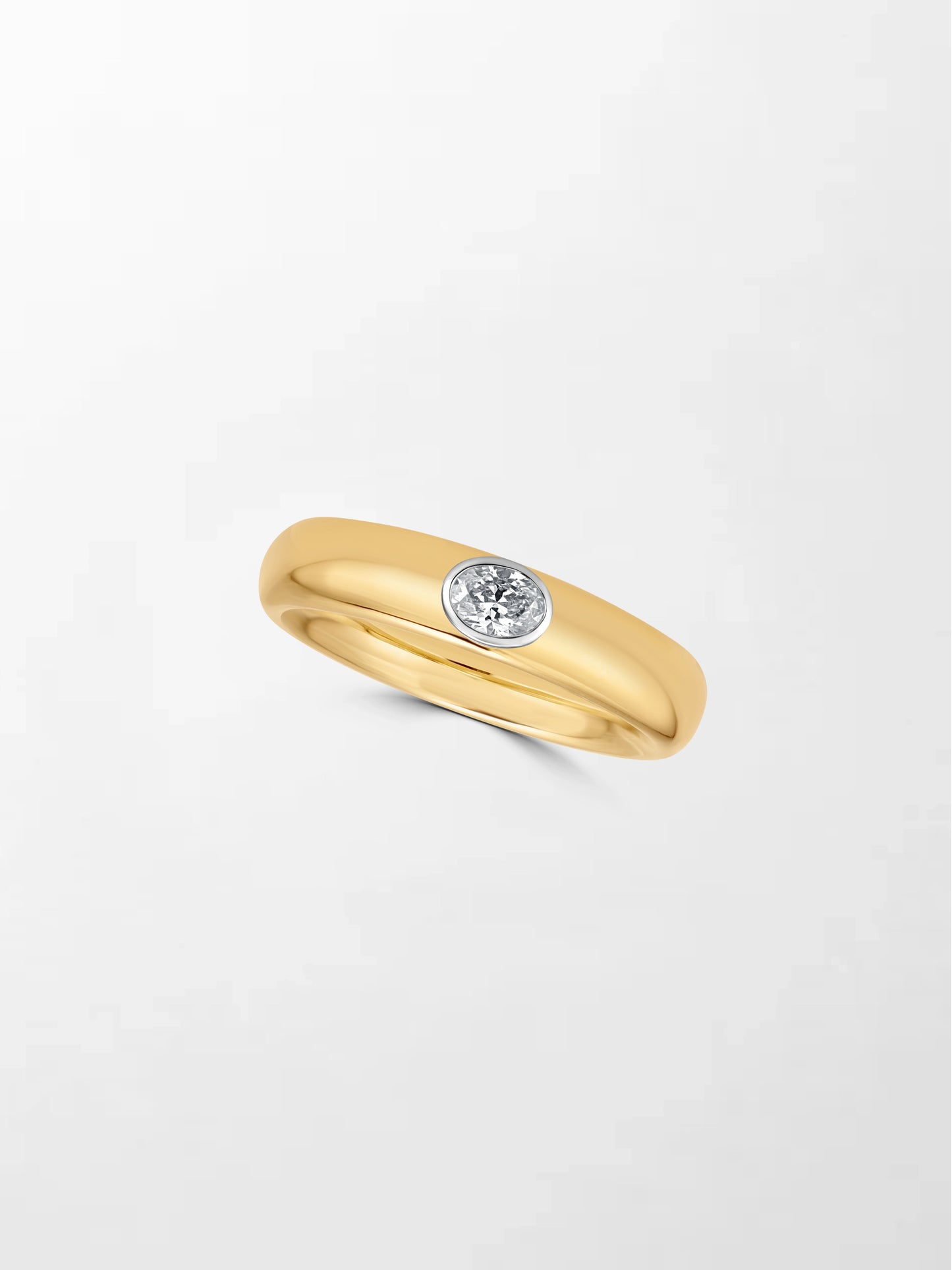 Oval Diamond Classic Band