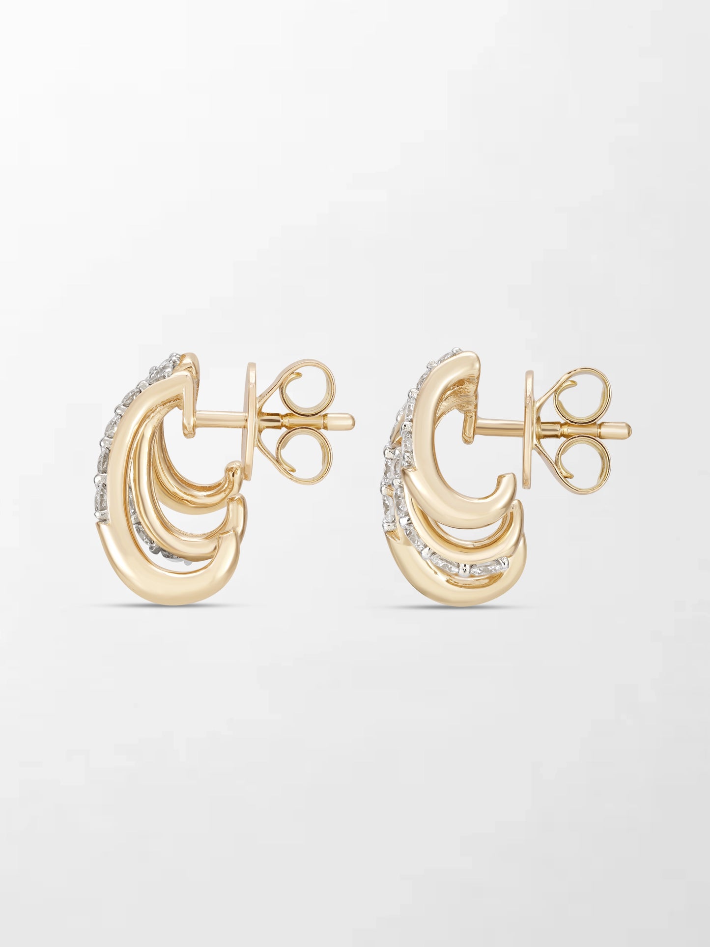Classic Claw Diamond Earrings