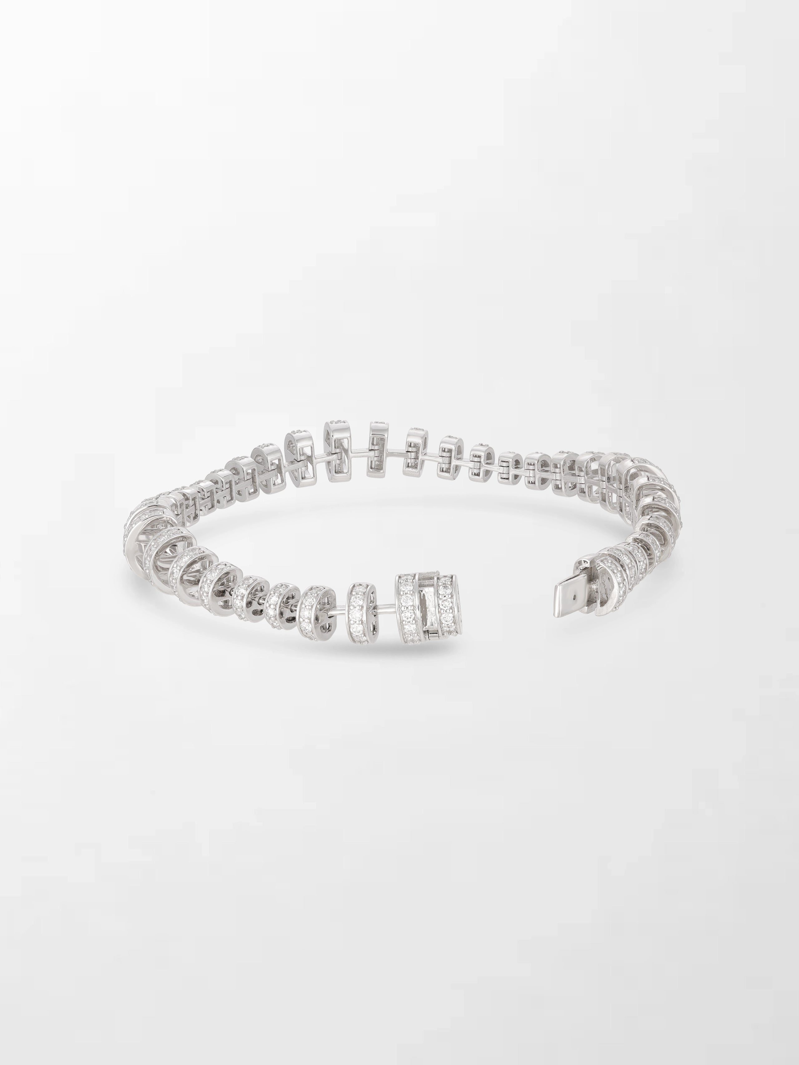 Snow Tapered Roundelle Bracelet