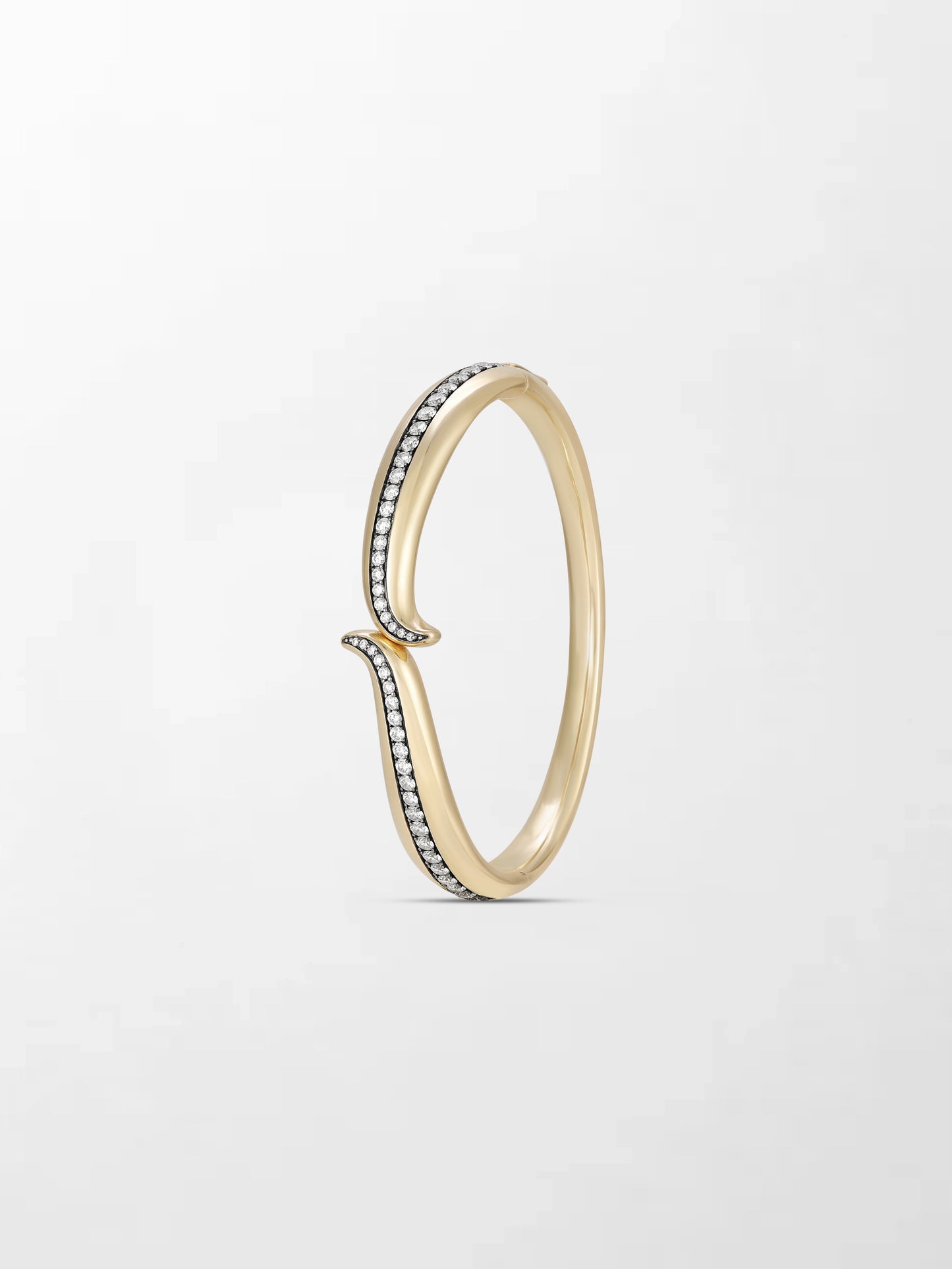 Liner Flick Diamond Bracelet
