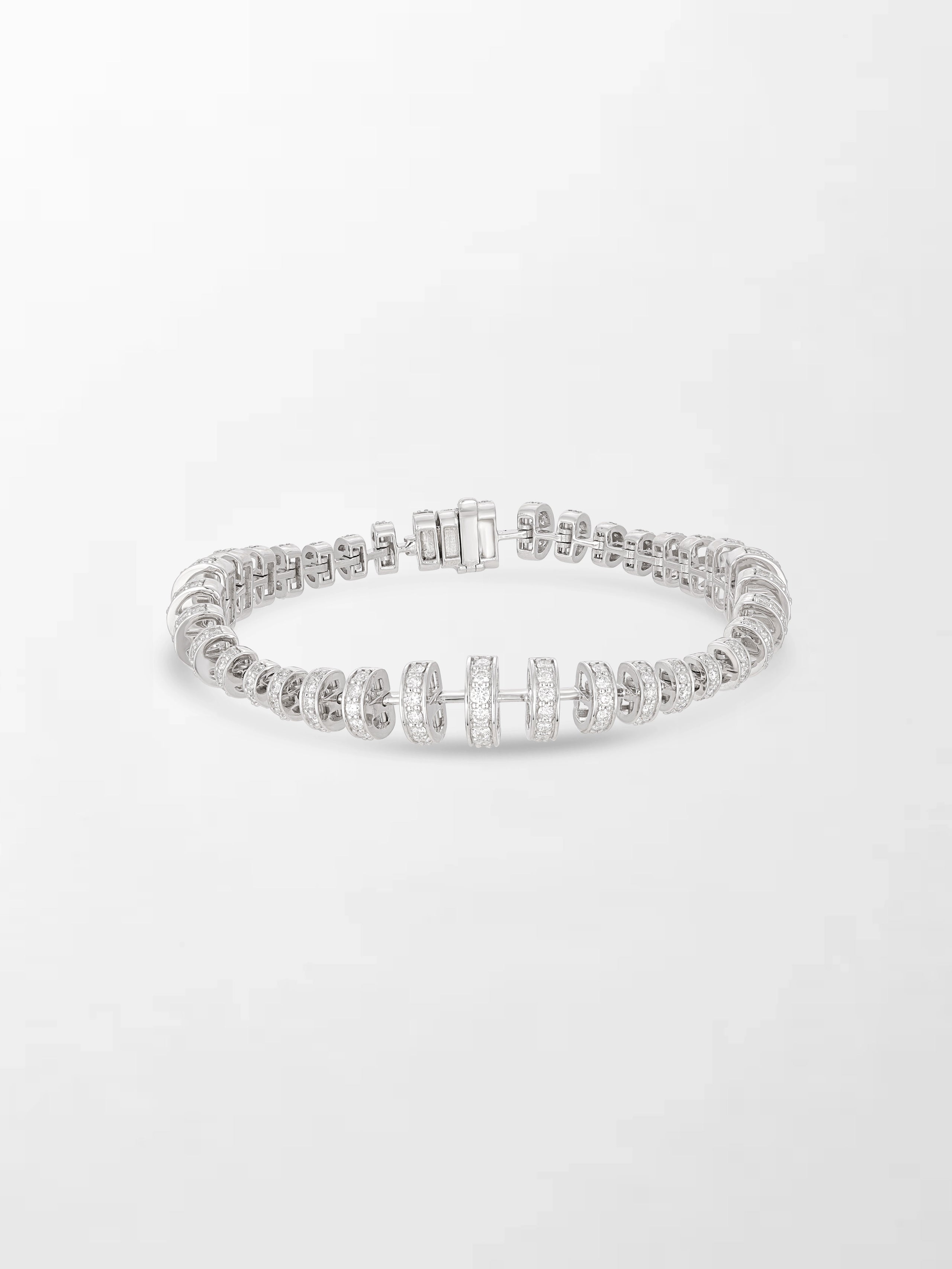 Snow Tapered Roundelle Bracelet