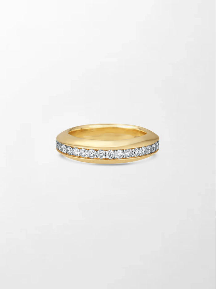 Regular Sphere Diamond Band