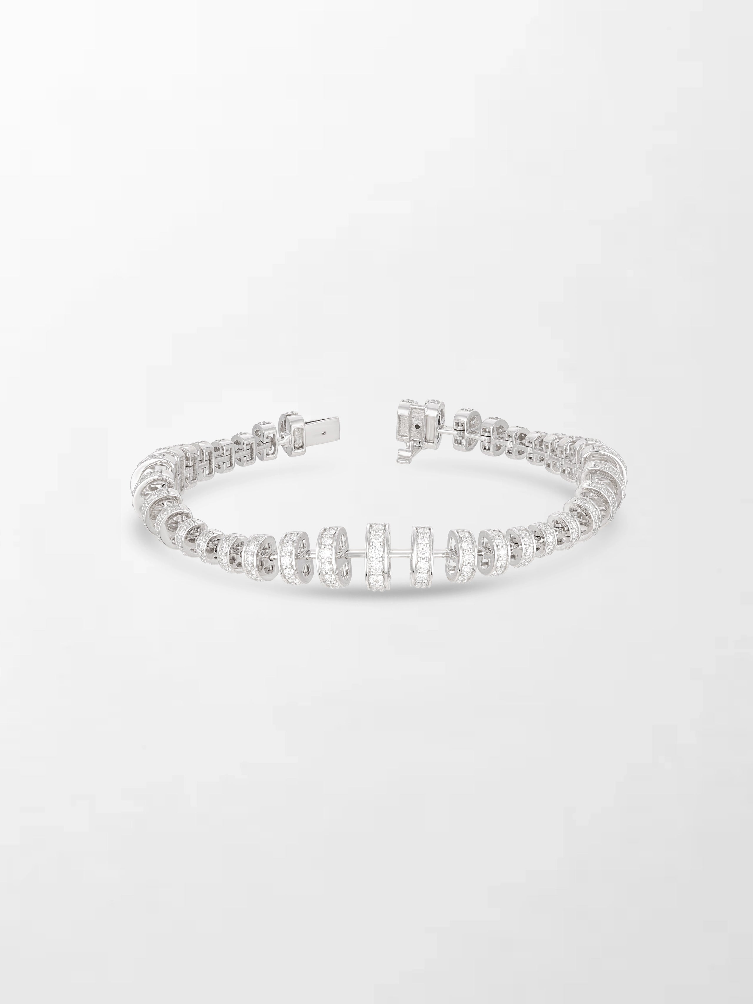 Snow Tapered Roundelle Bracelet