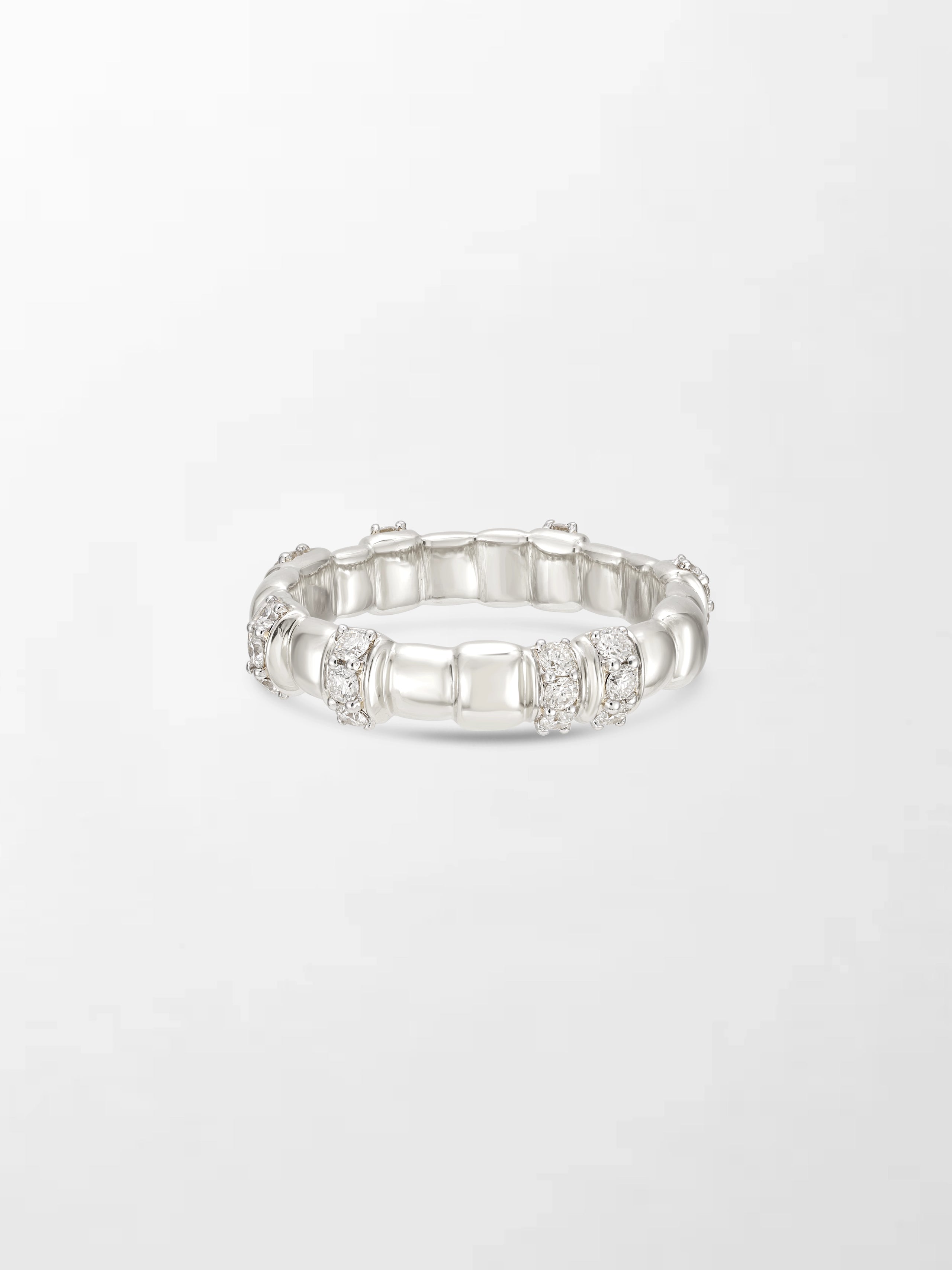 Sleek Snow Grooved Band