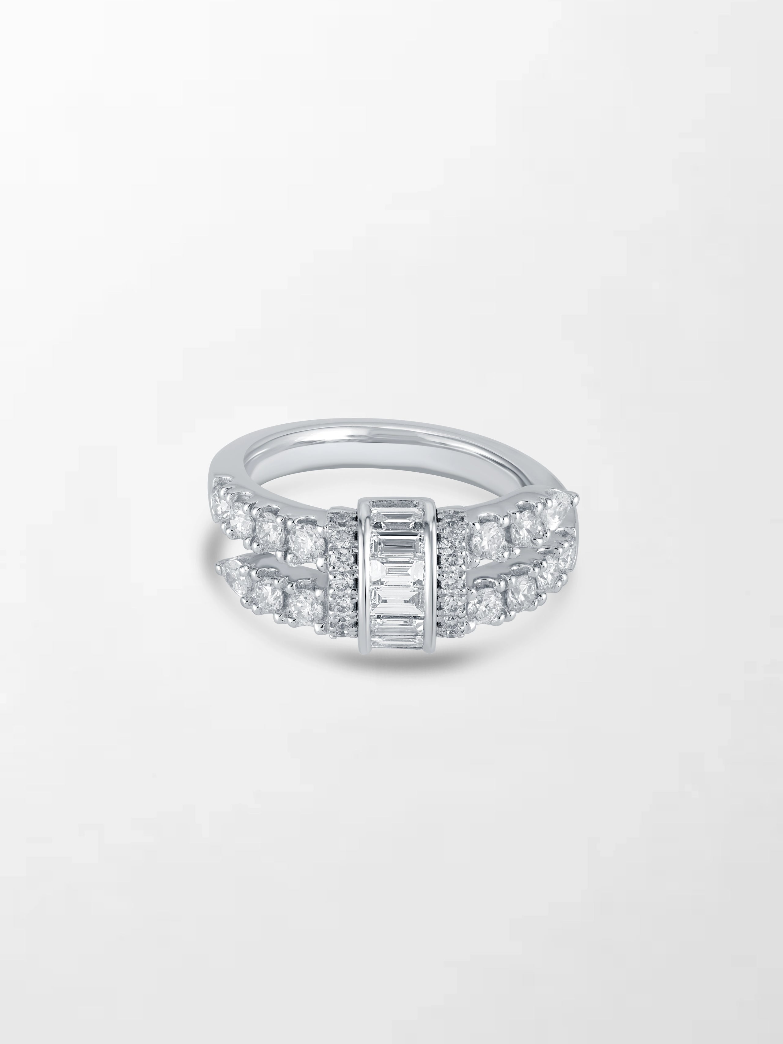 Baguette Clasp Ring