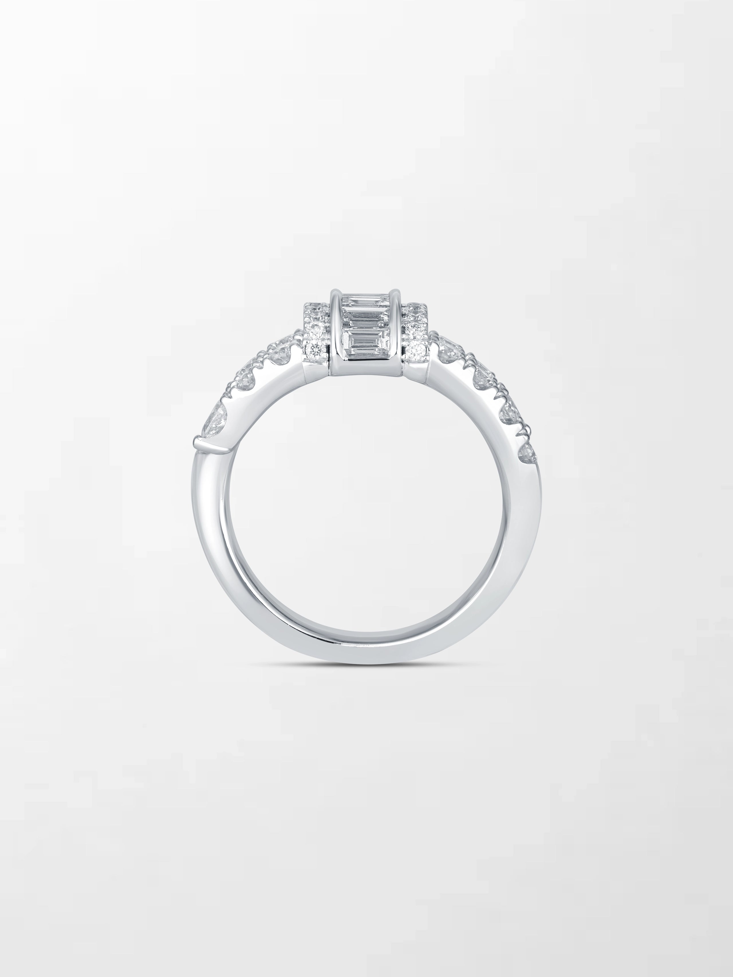 Baguette Clasp Ring