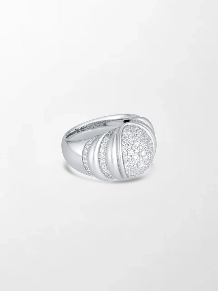 Mooncrest Frost Ring