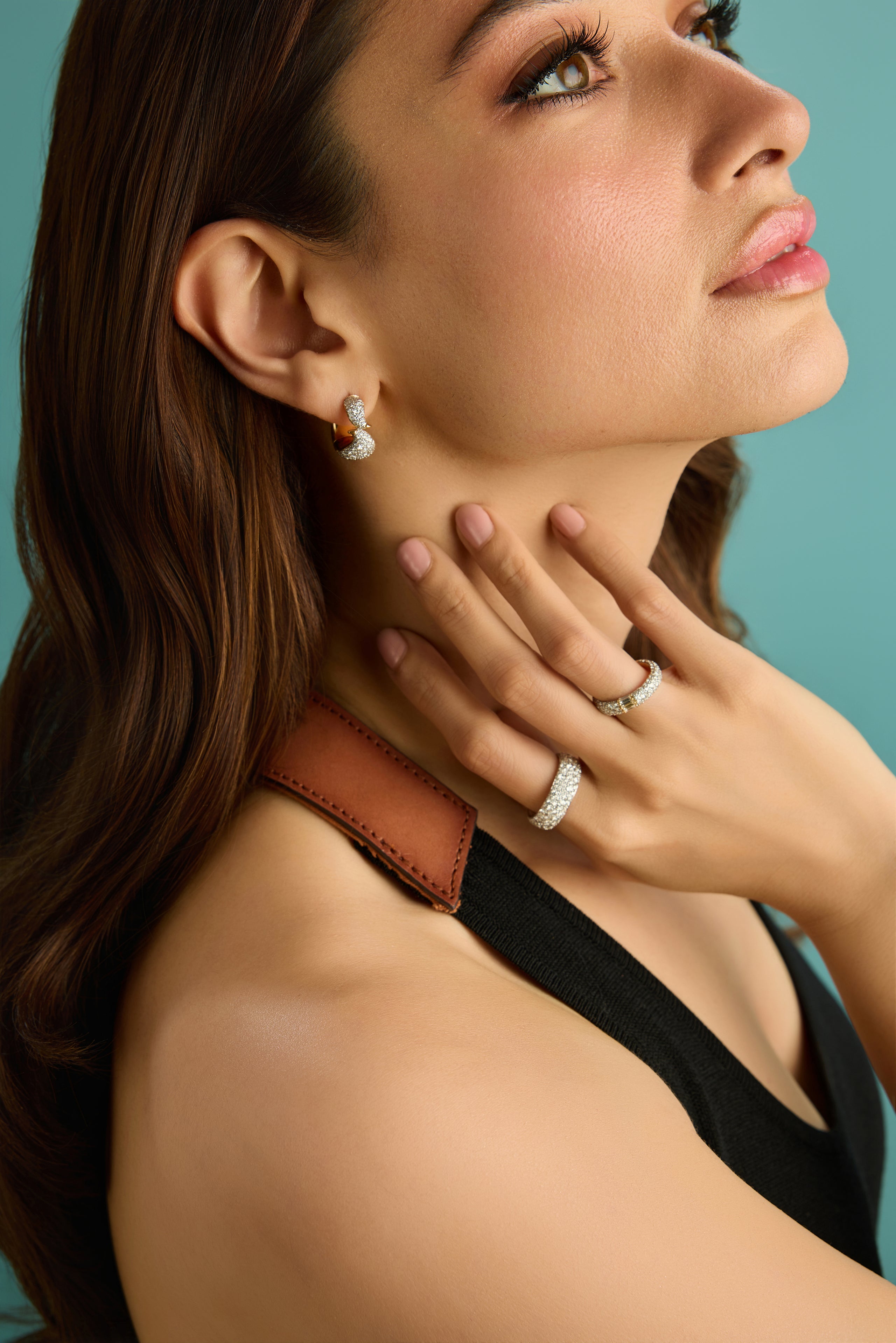 Snow Pavé Diamond Flick Earring