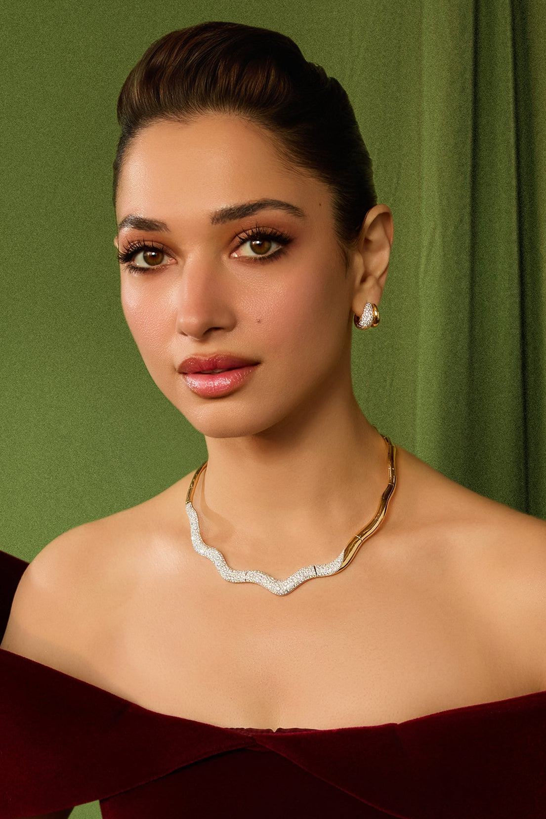 Wave Diamond Necklace